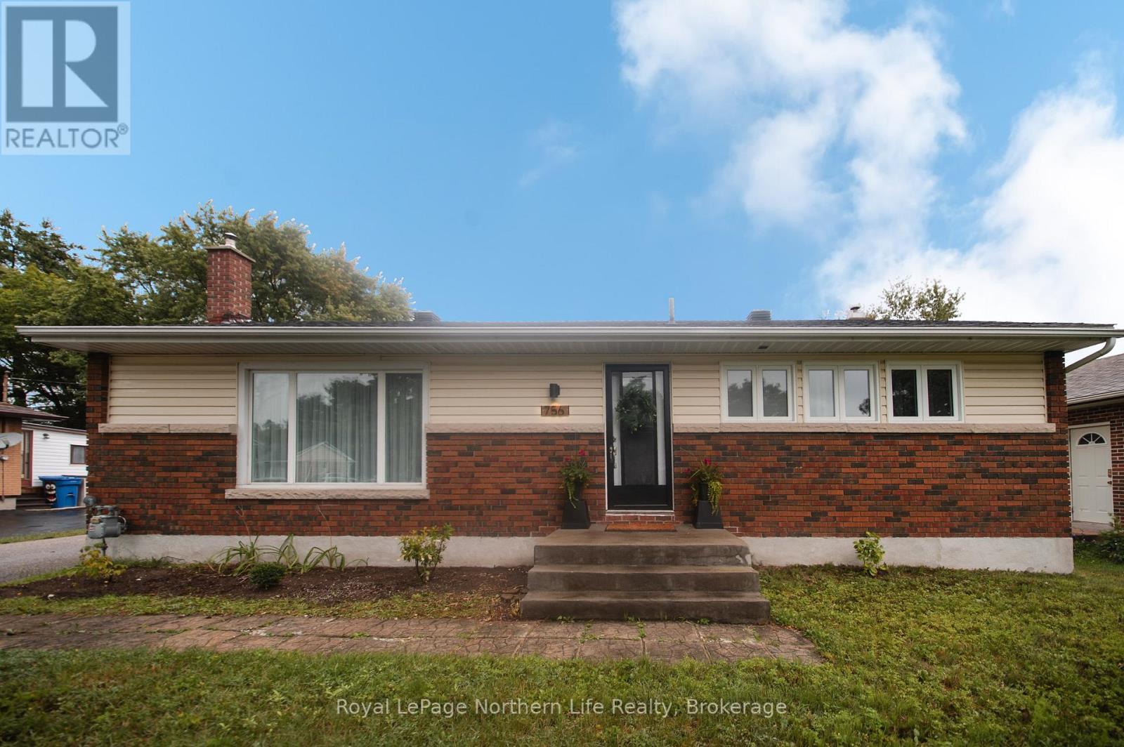 756 Eastwood Avenue — photo 1