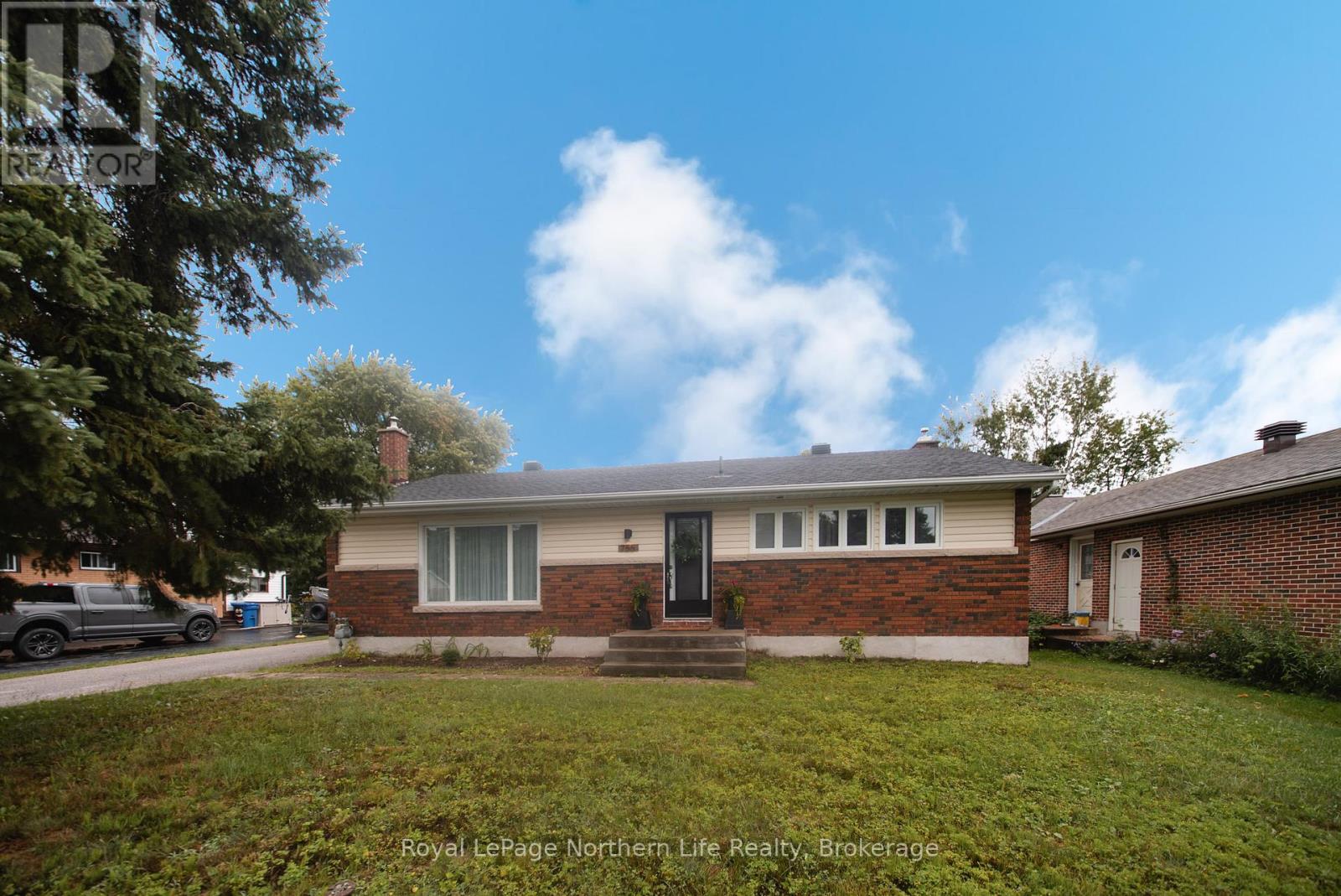 756 Eastwood Avenue — photo 2