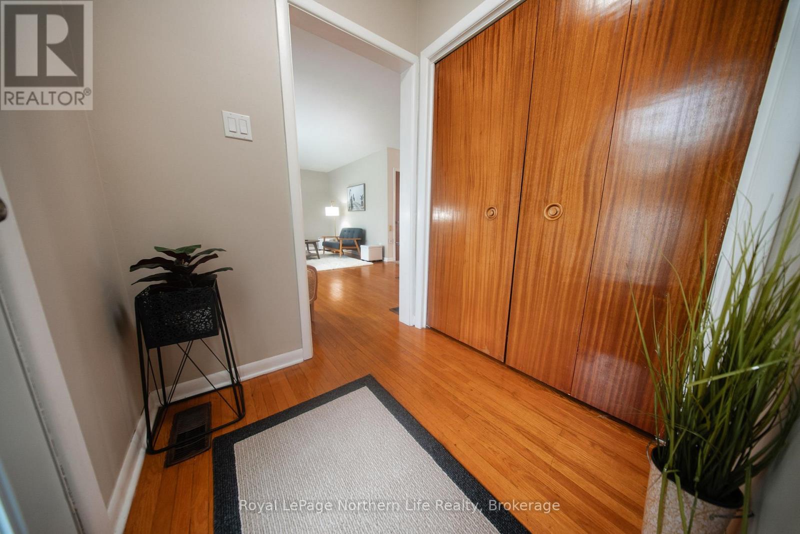756 Eastwood Avenue, North Bay, Ontario  P1B 7V3 - Photo 4 - X13707250