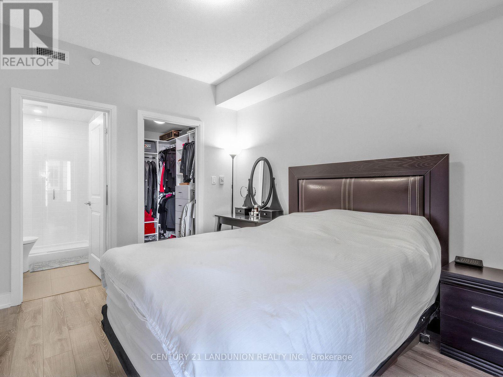 311b - 9600 Yonge Street, Richmond Hill, Ontario  L4C 0X3 - Photo 16 - N13705228