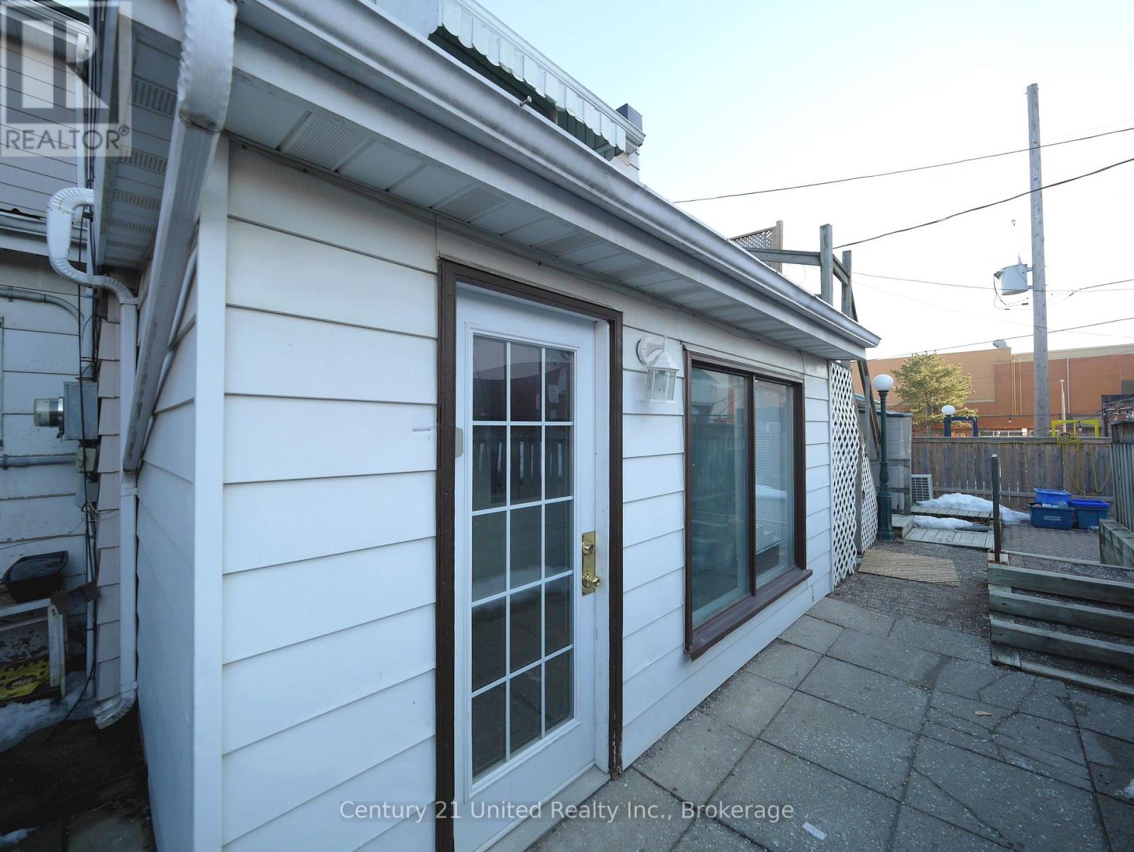 375a Queen Street, Peterborough, Ontario  K9H 3J7 - Photo 4 - X13705698