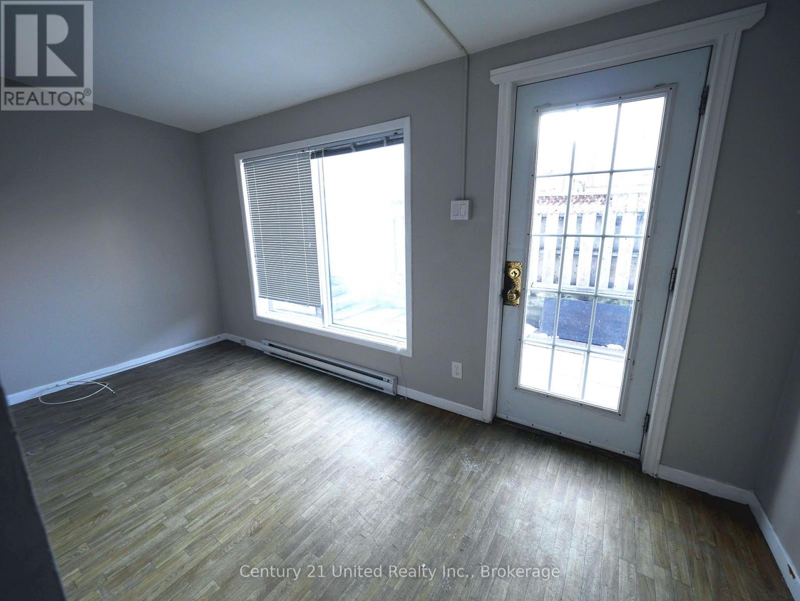 375a Queen Street, Peterborough, Ontario  K9H 3J7 - Photo 5 - X13705698