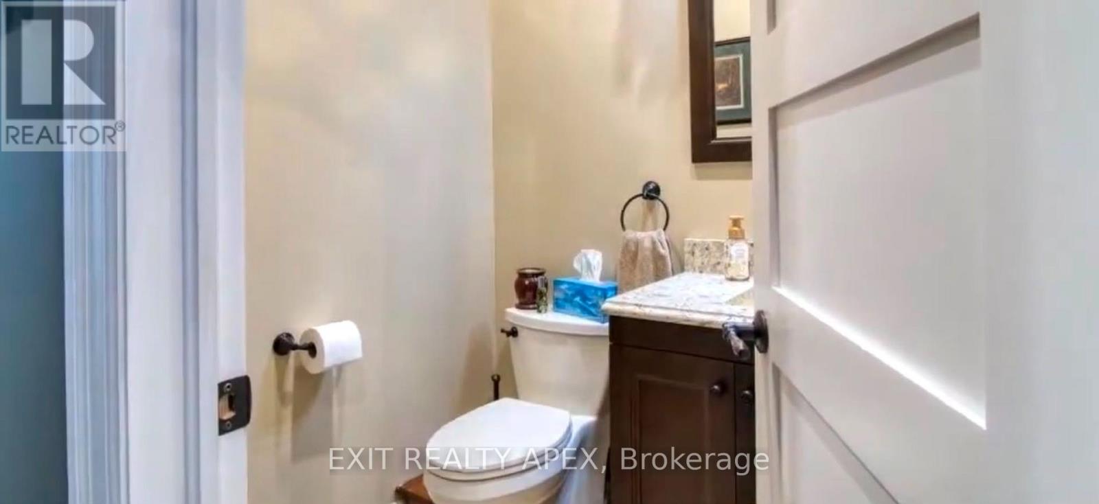 1602 - 1225 Riverside Drive, Windsor, Ontario  N9A 0A2 - Photo 4 - X13689336