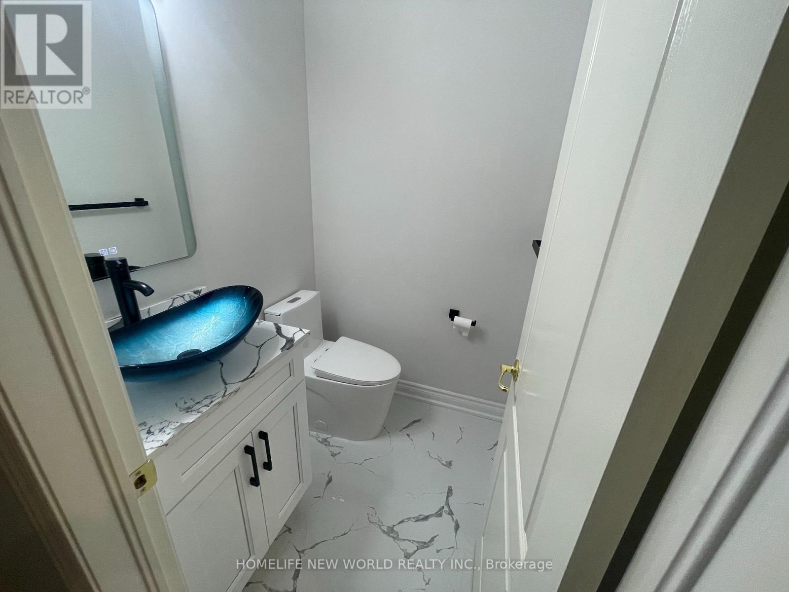 16 Brocton Avenue, Richmond Hill, Ontario  L4E 4T2 - Photo 13 - N13653396