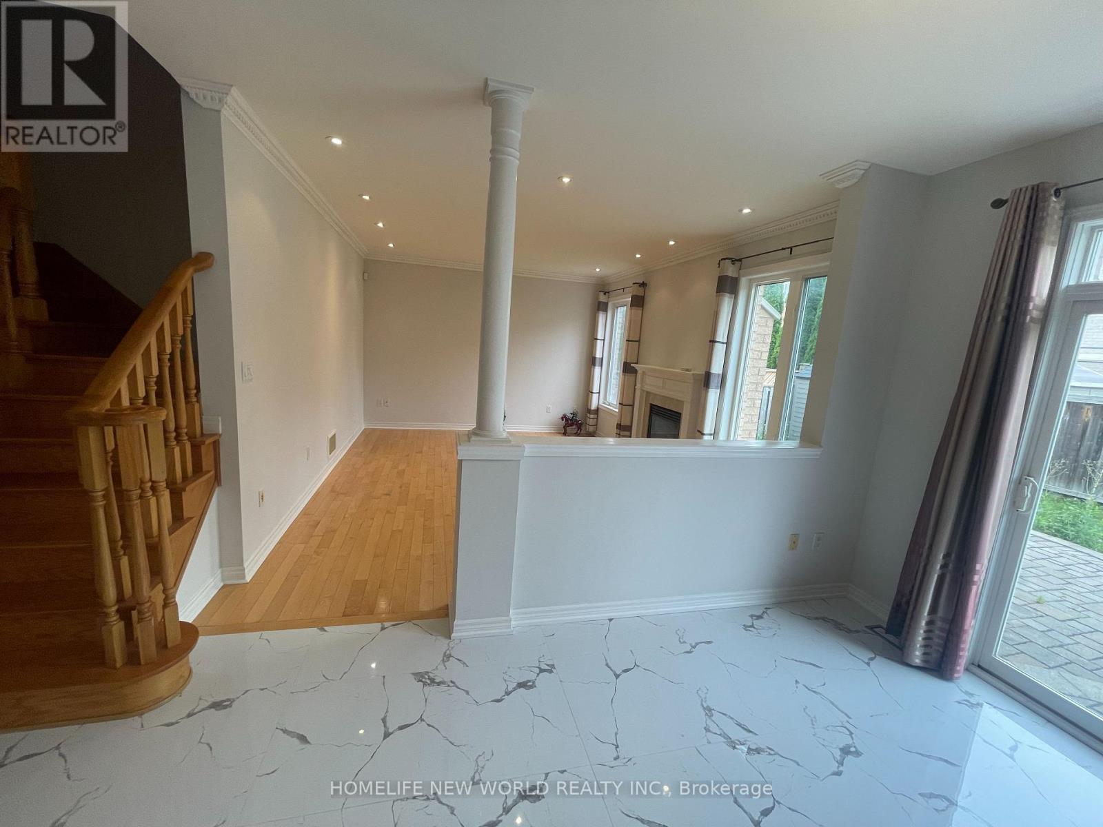 16 Brocton Avenue, Richmond Hill, Ontario  L4E 4T2 - Photo 8 - N13653396
