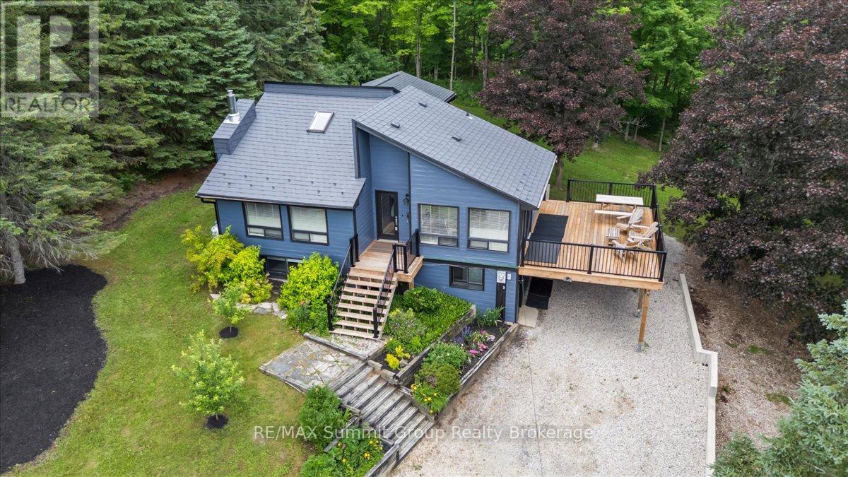 123 Amik Court, Grey Highlands, Ontario  N0C 1G0 - Photo 1 - X13707268