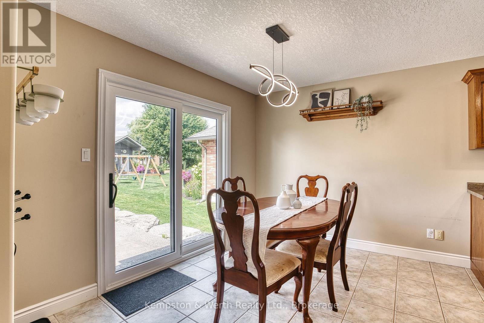 635 Riverview Drive, North Perth, Ontario  N4W 3T7 - Photo 19 - X13707430