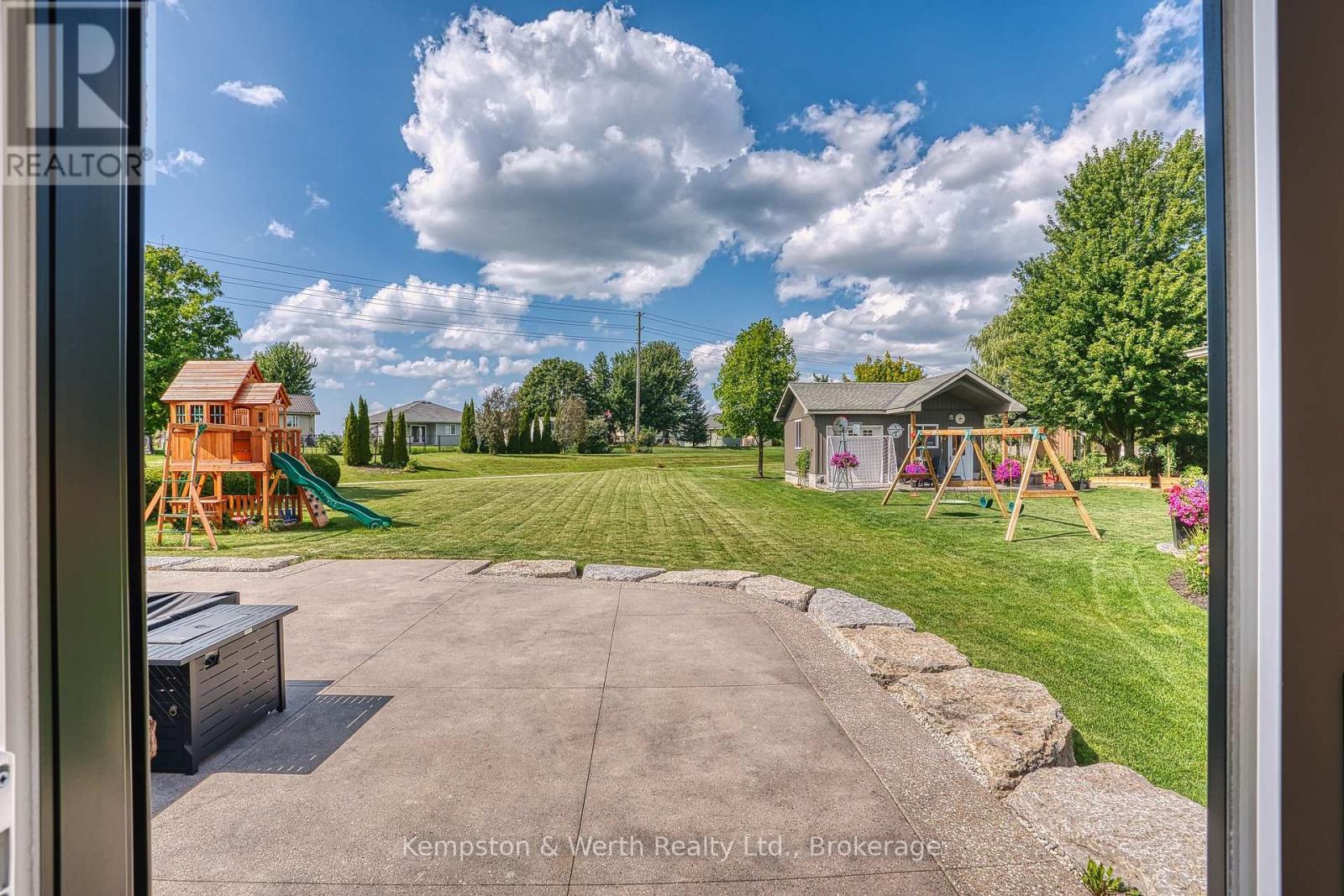 635 Riverview Drive, North Perth, Ontario  N4W 3T7 - Photo 21 - X13707430