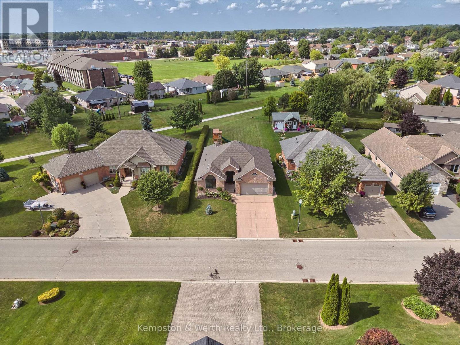 635 Riverview Drive, North Perth, Ontario  N4W 3T7 - Photo 43 - X13707430