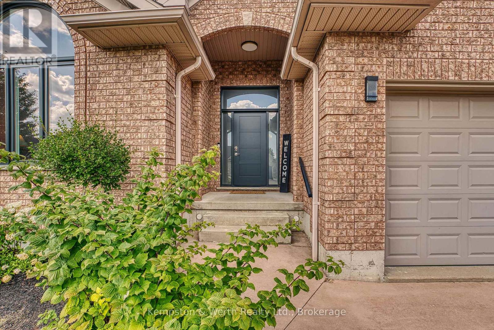 635 Riverview Drive, North Perth, Ontario  N4W 3T7 - Photo 7 - X13707430