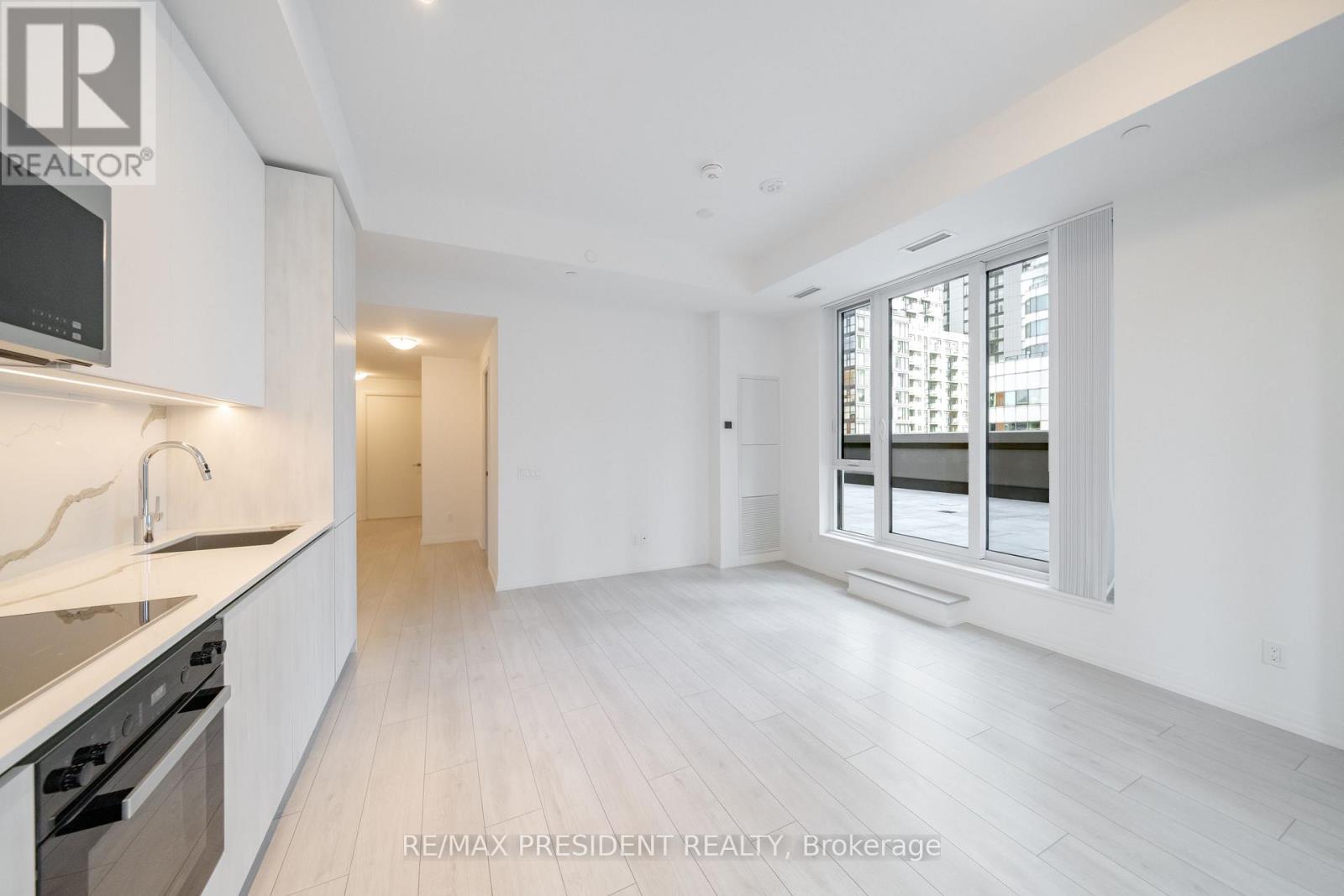 808 - 400 King Street W, Toronto, Ontario  M5V 1K2 - Photo 28 - C13707328