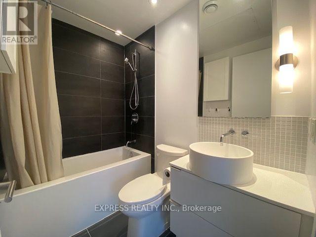 1903 - 185 Roehampton Avenue, Toronto, Ontario  M4P 0C6 - Photo 14 - C13707350