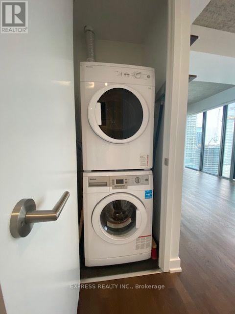 1903 - 185 Roehampton Avenue, Toronto, Ontario  M4P 0C6 - Photo 17 - C13707350