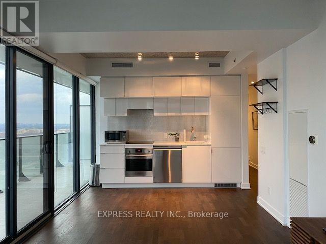 1903 - 185 Roehampton Avenue, Toronto, Ontario  M4P 0C6 - Photo 3 - C13707350