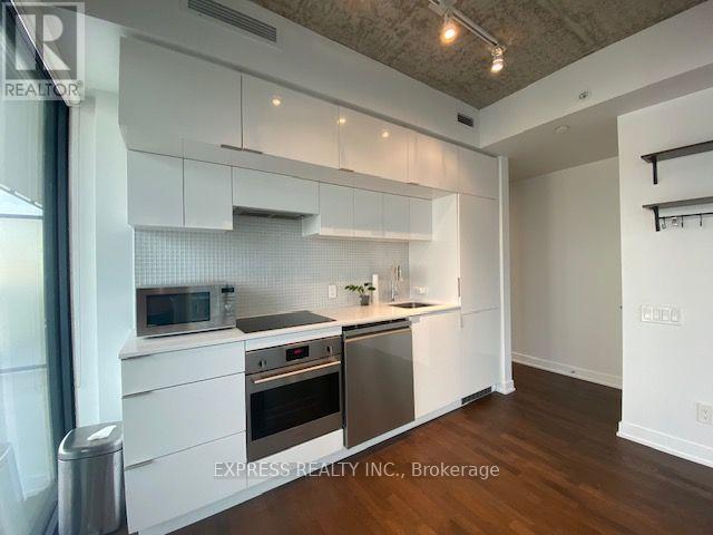 1903 - 185 Roehampton Avenue, Toronto, Ontario  M4P 0C6 - Photo 5 - C13707350