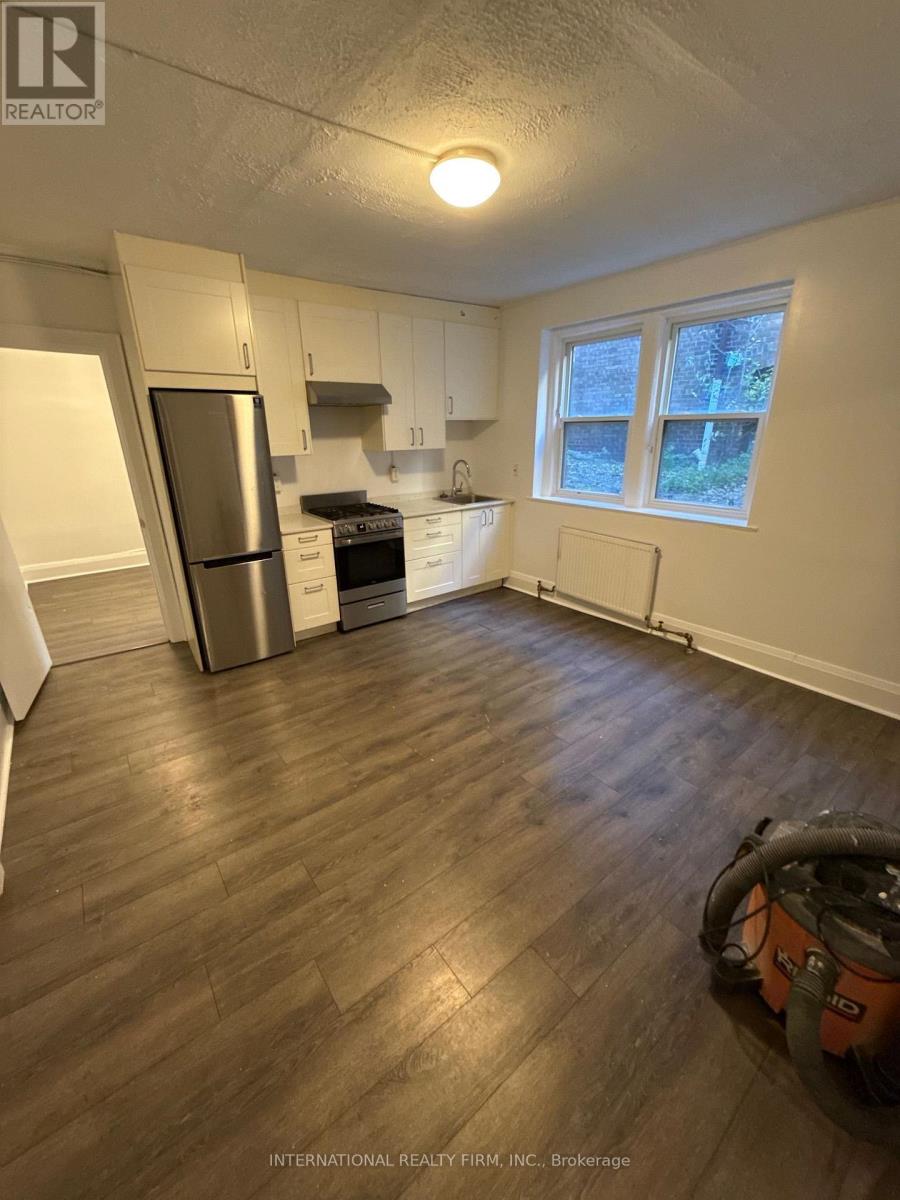 4 - 1094 College Street, Toronto, Ontario  M6H 1B3 - Photo 17 - C13707352