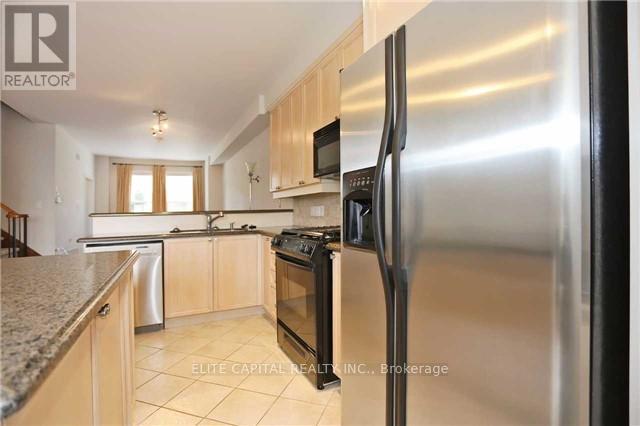 19 Preakness Drive, Toronto, Ontario M3B 2S2 - Photo 11 - C13707368