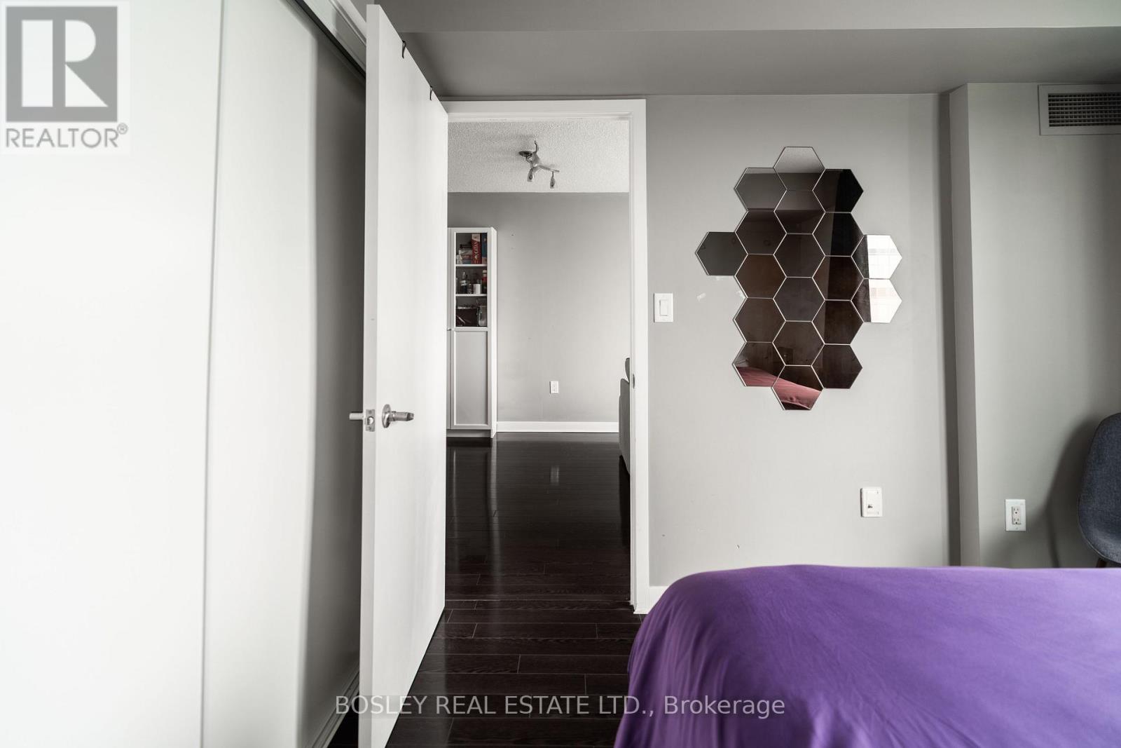 5002 - 11 Brunel Court, Toronto, Ontario  M5V 3Y3 - Photo 27 - C13707416