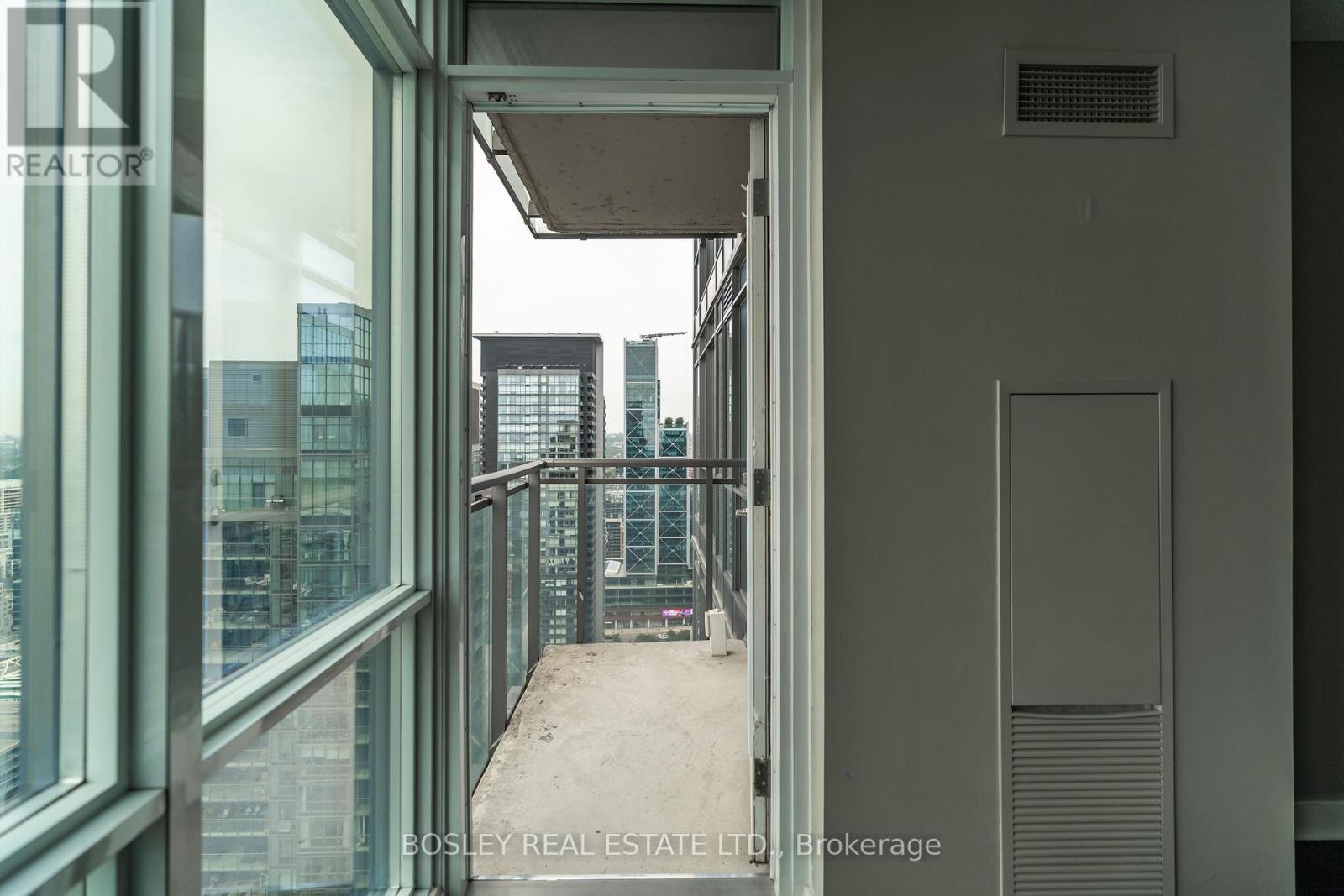 5002 - 11 Brunel Court, Toronto, Ontario  M5V 3Y3 - Photo 28 - C13707416