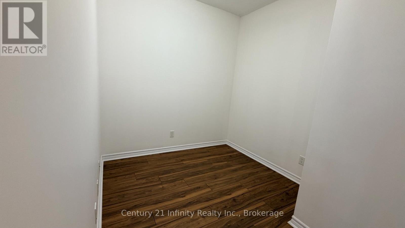 1911 - 388 Prince Of Wales Drive, Mississauga, Ontario  L5B 0A1 - Photo 15 - W13707404