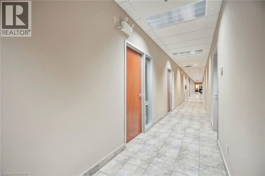 3230 Mainway Unit# 2-3, Burlington, Ontario  L7M 1A5 - Photo 4 - 40724310