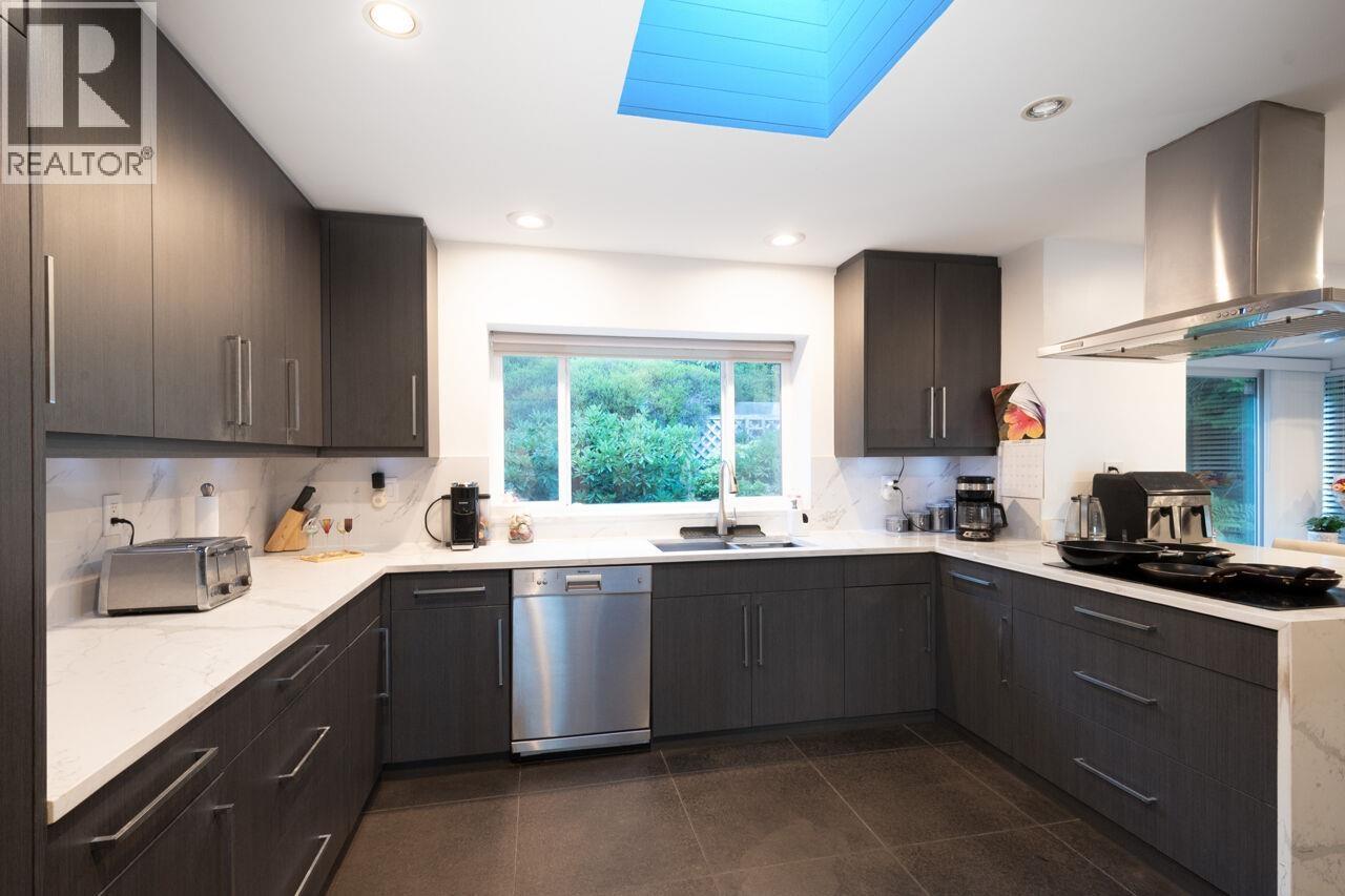 1135 Groveland Court, West Vancouver, British Columbia  V7S 1Z7 - Photo 19 - R3157910