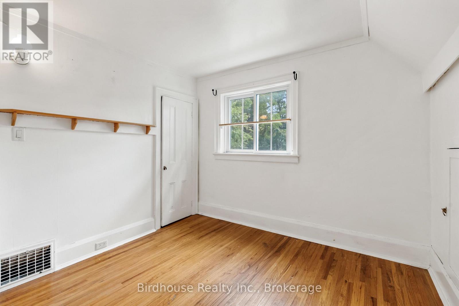 12 Mill Street, Kawartha Lakes, Ontario  K9V 2K8 - Photo 15 - X13707310