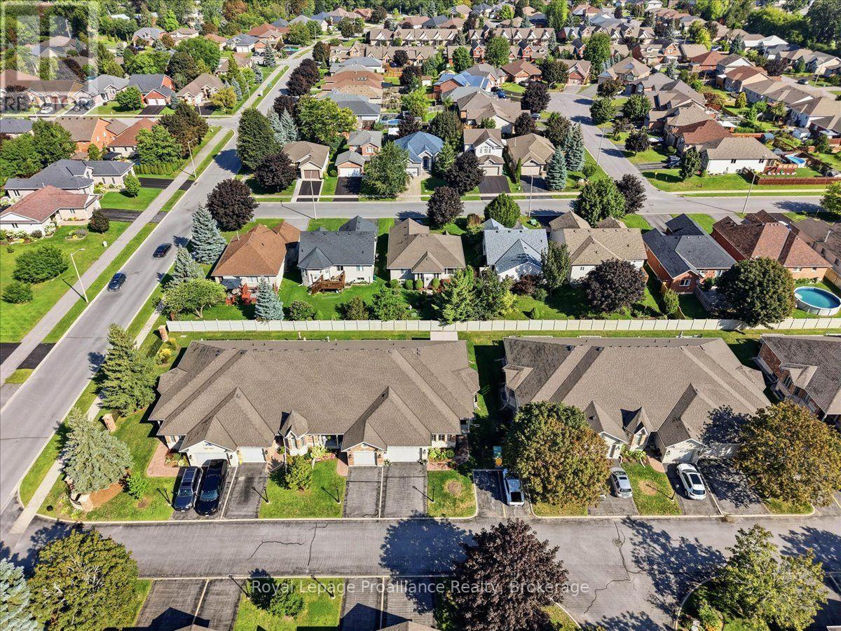 30 - 35 HEARTWOOD DRIVE, Belleville, Ontario
