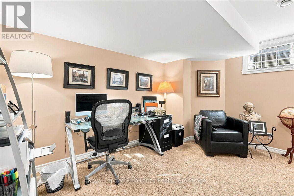 30 - 35 Heartwood Drive, Belleville, Ontario  K8P 5M2 - Photo 28 - X13707374