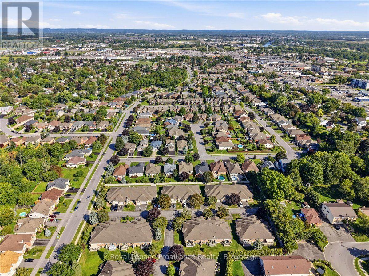 30 - 35 Heartwood Drive, Belleville, Ontario  K8P 5M2 - Photo 44 - X13707374