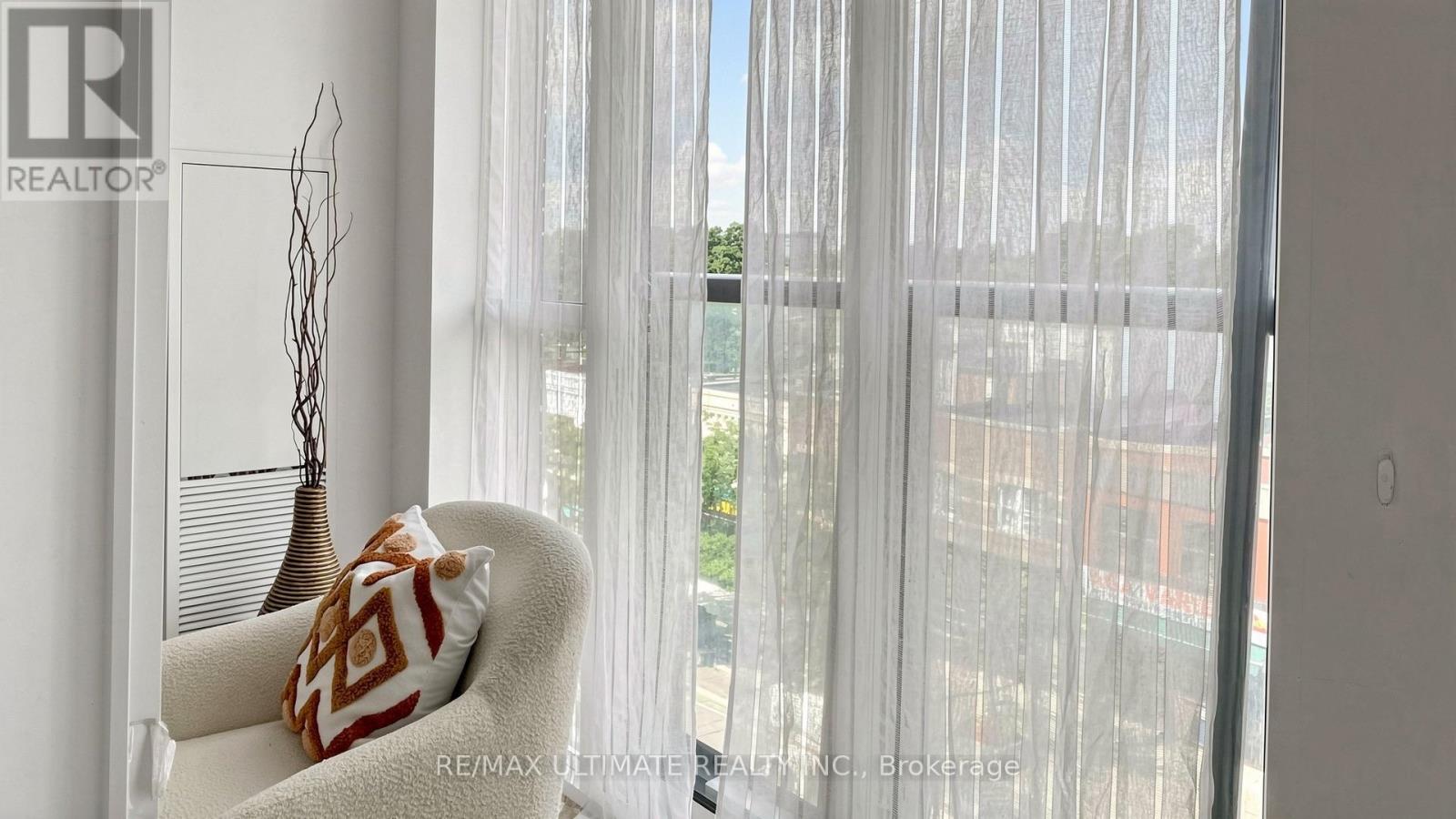 404 - 2055 Danforth Avenue, Toronto, Ontario  M4C 1J8 - Photo 10 - E13707220