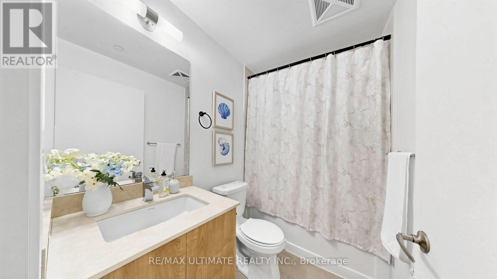404 - 2055 Danforth Avenue, Toronto, Ontario  M4C 1J8 - Photo 33 - E13707220