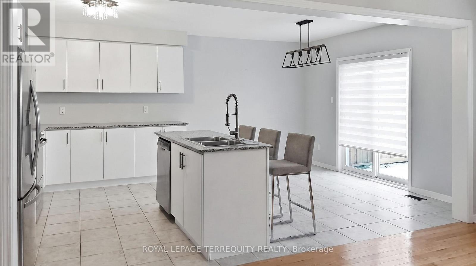 78 Sidney Rundle Avenue, Clarington, Ontario  L1C 0N9 - Photo 11 - E13707312