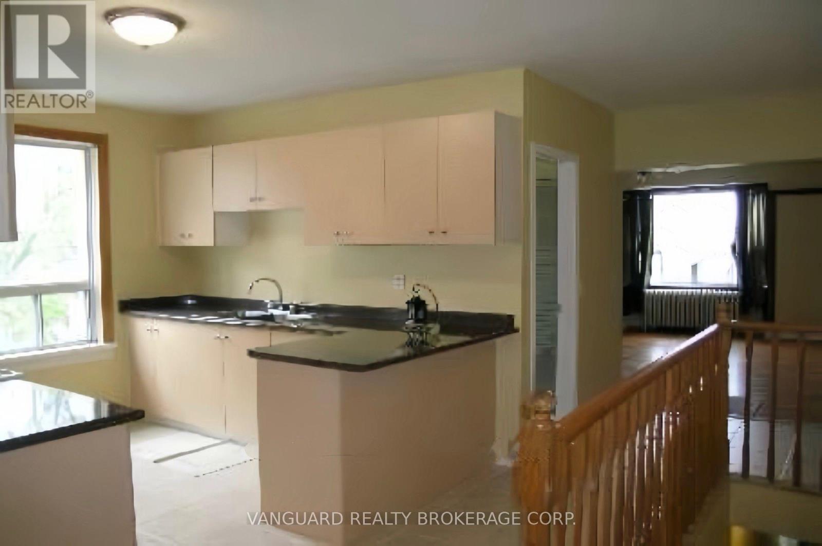 347 & 349 Jones Avenue, Toronto, Ontario  M4J 3G4 - Photo 8 - E13707398