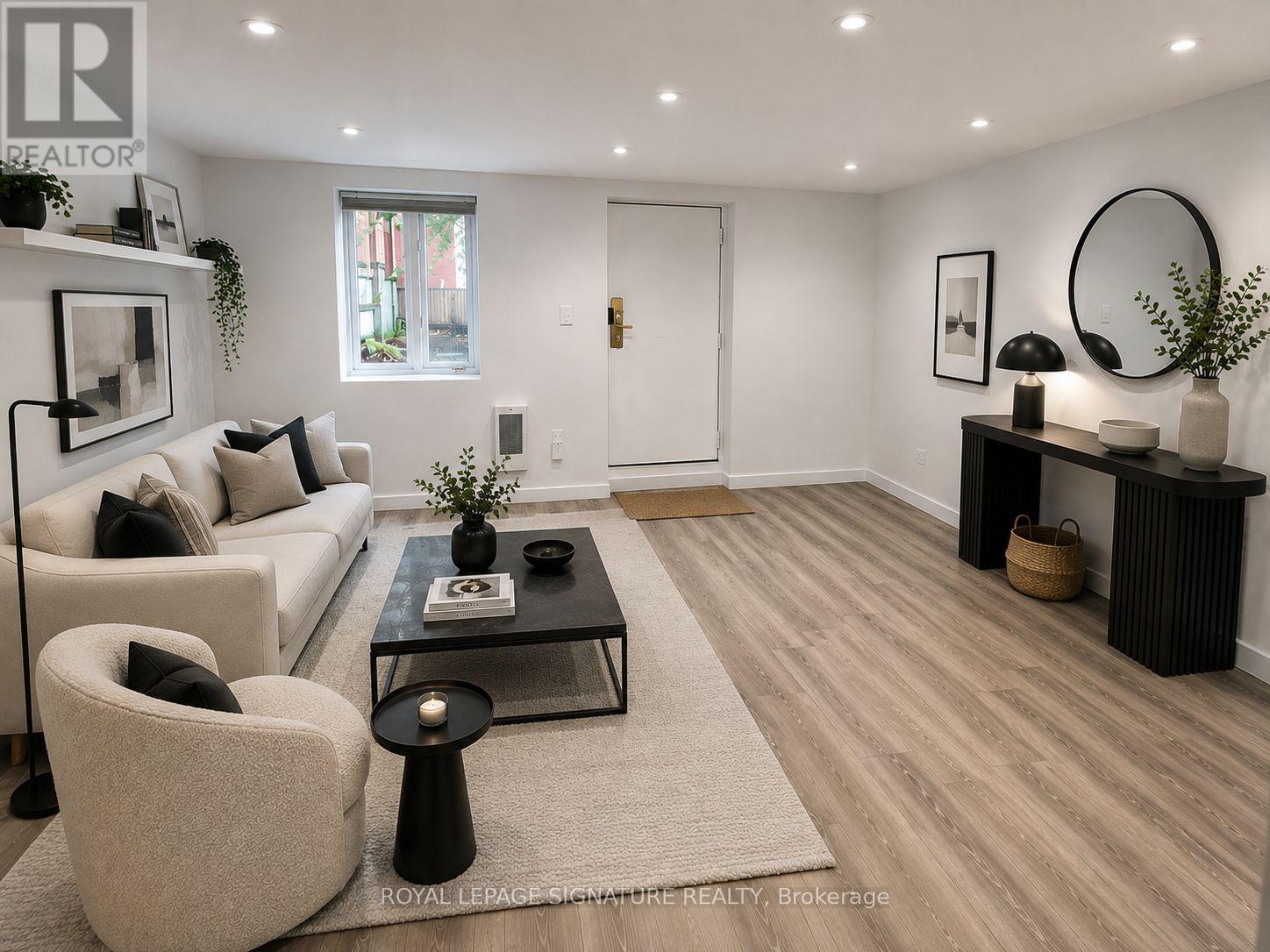 Lower - 22 Curzon Street, Toronto, Ontario M4M 3B4 - Photo 1 - E13707414