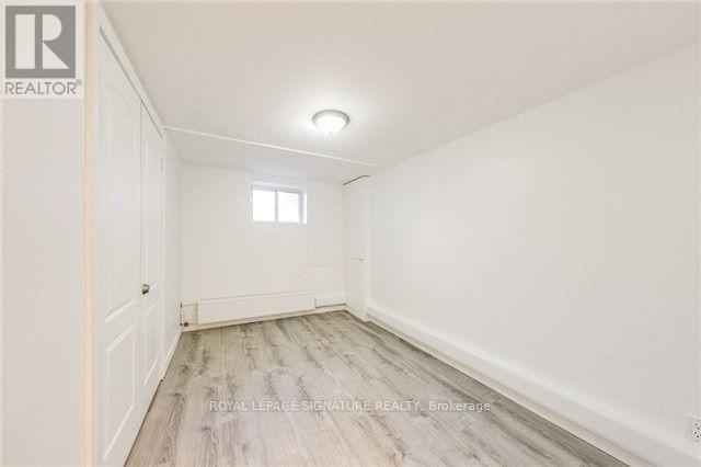 Lower - 22 Curzon Street, Toronto, Ontario M4M 3B4 - Photo 15 - E13707414