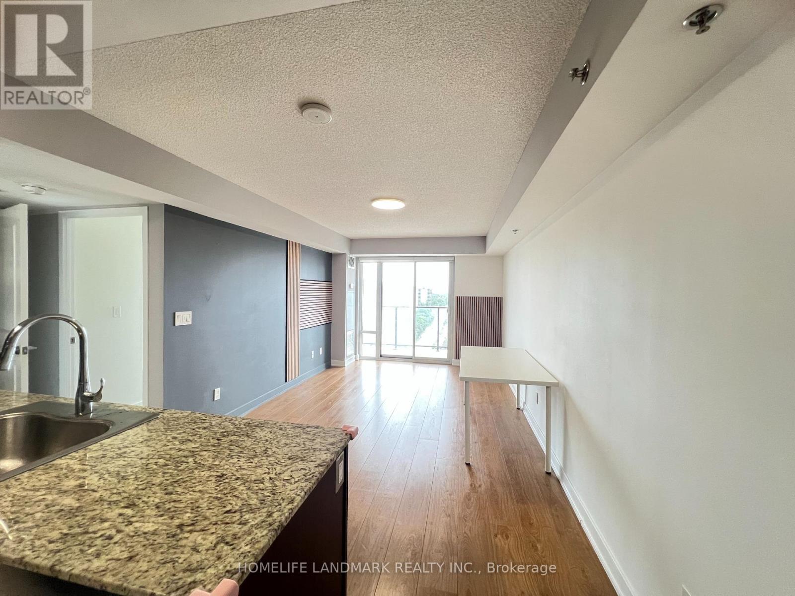 1309 - 185 Bonis Avenue, Toronto, Ontario  M1T 0A4 - Photo 3 - E13707438