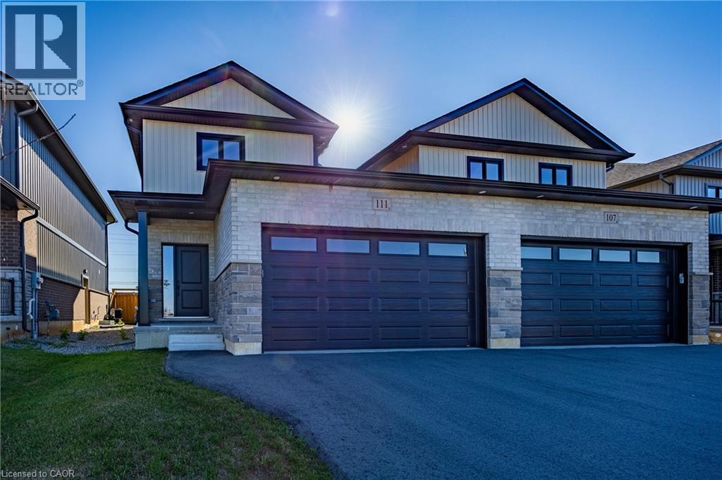 111 Amber Street, Waterford, Ontario N0E 1Y0 - Photo 2 - 40852691
