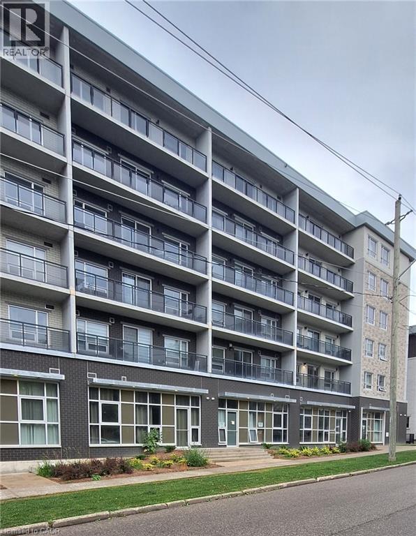 275 Larch Street Unit# F-114, Waterloo, Ontario  N2L 0J3 - Photo 12 - 40857931