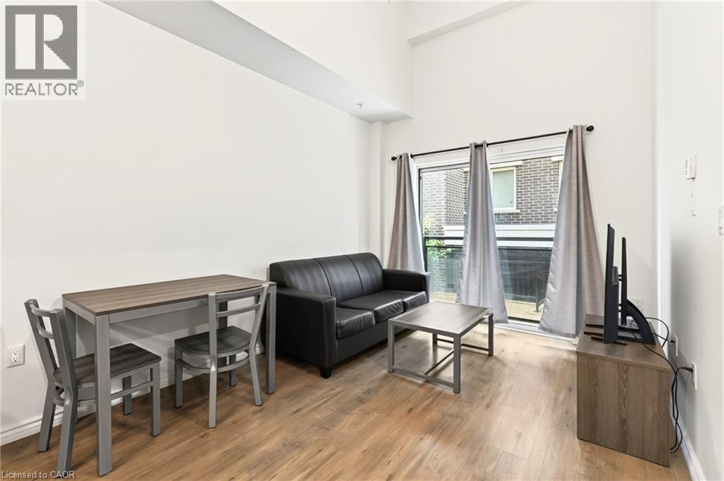 275 Larch Street Unit# F-114, Waterloo, Ontario  N2L 0J3 - Photo 6 - 40857931