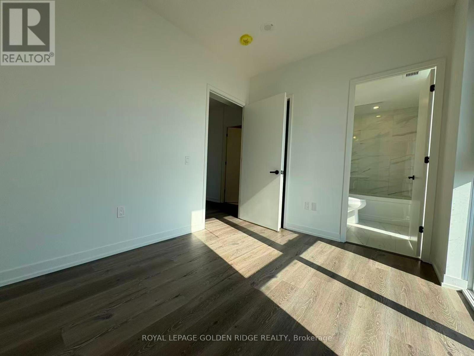 2510 - 28 Interchange Way, Vaughan, Ontario  L4K 5Z7 - Photo 10 - N13707236