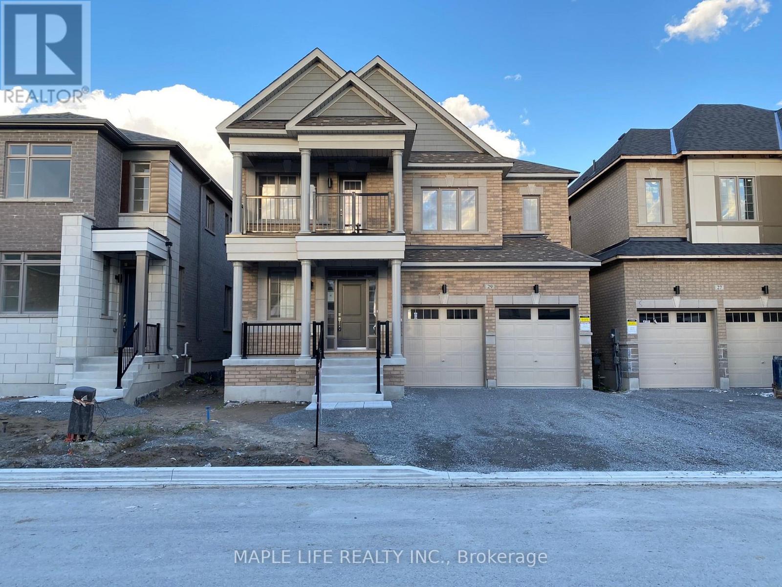 29 MARLENE JOHNSTON DRIVE, East Gwillimbury, Ontario