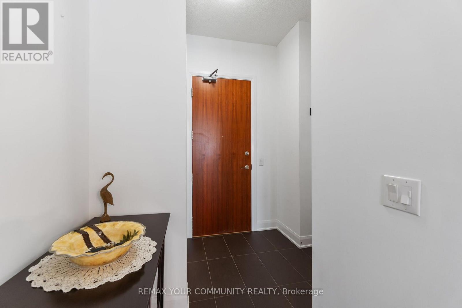 205 - 4700 Highway 7, Vaughan, Ontario  L4L 0B4 - Photo 3 - N13707270