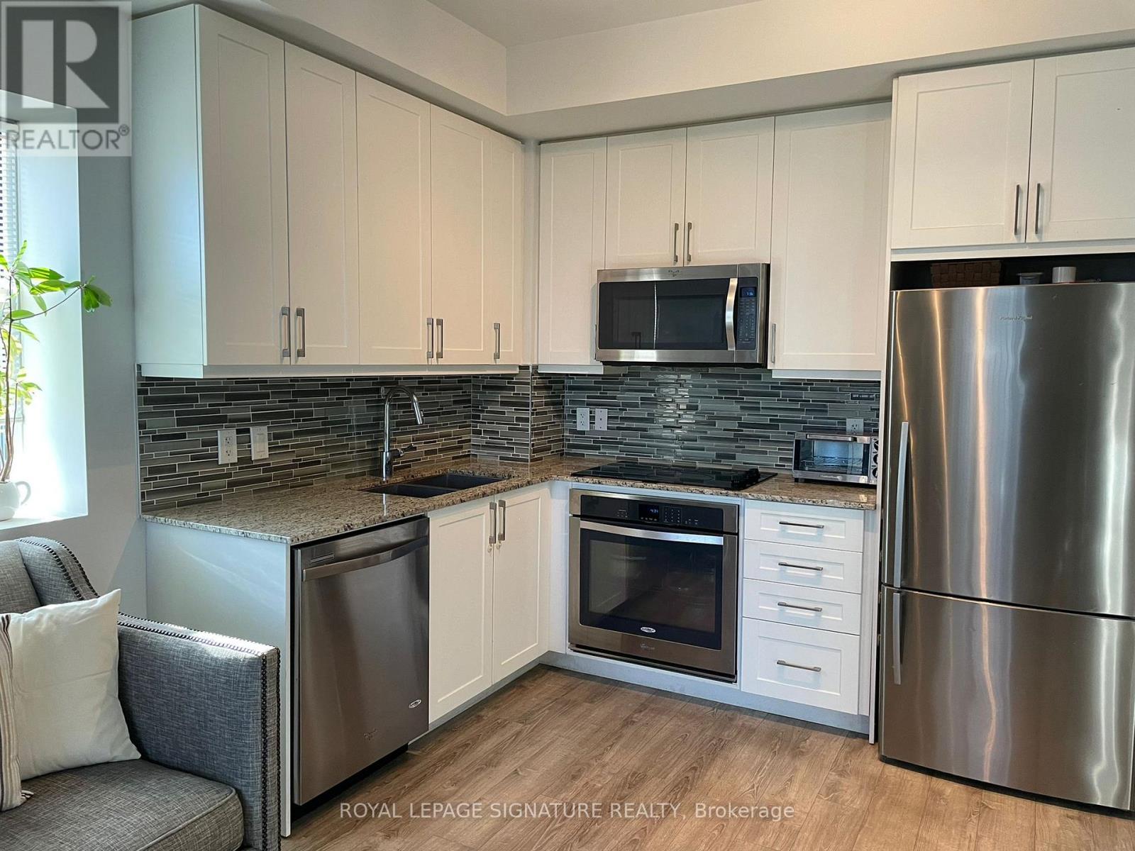 210a - 9608 Yonge Street, Richmond Hill, Ontario  L4C 0X4 - Photo 8 - N13707304