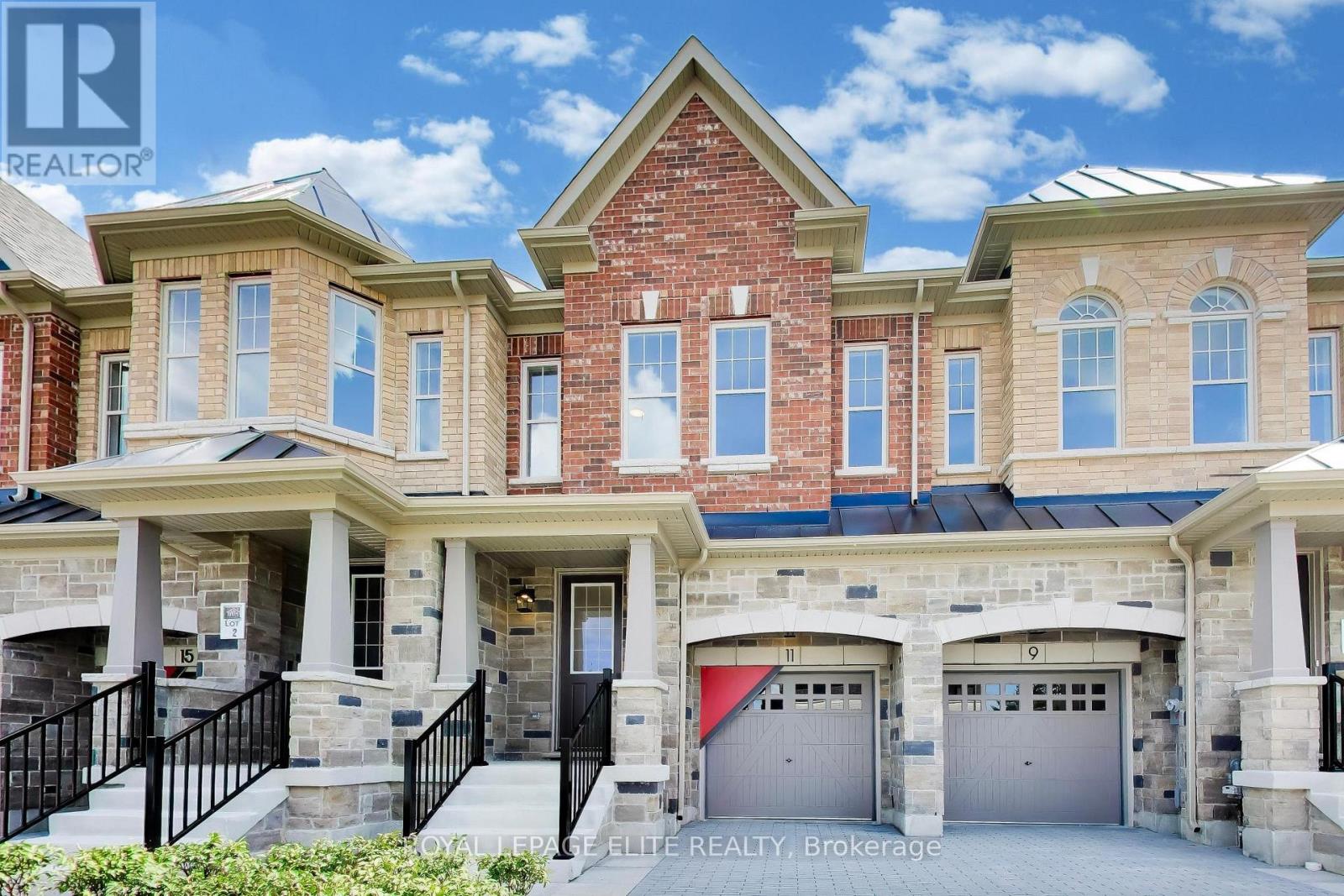 11 DENNISON STREET S, King, Ontario