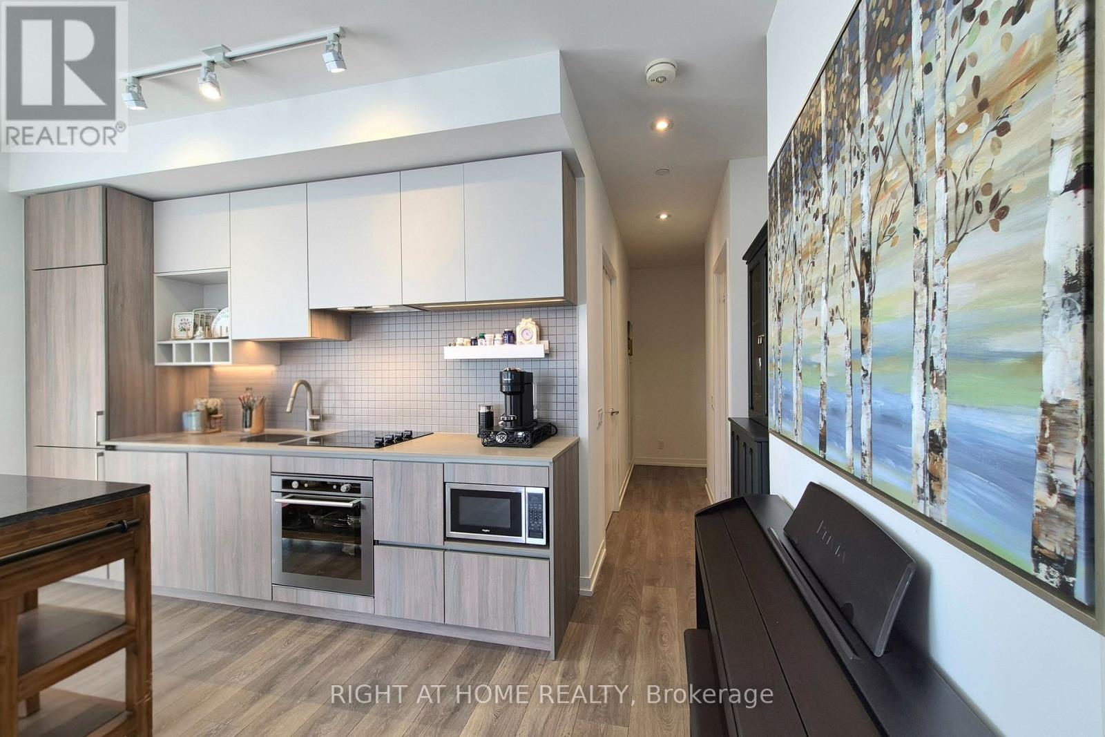 3509 - 950 Portage Parkway, Vaughan, Ontario  L4K 0J7 - Photo 4 - N13707378