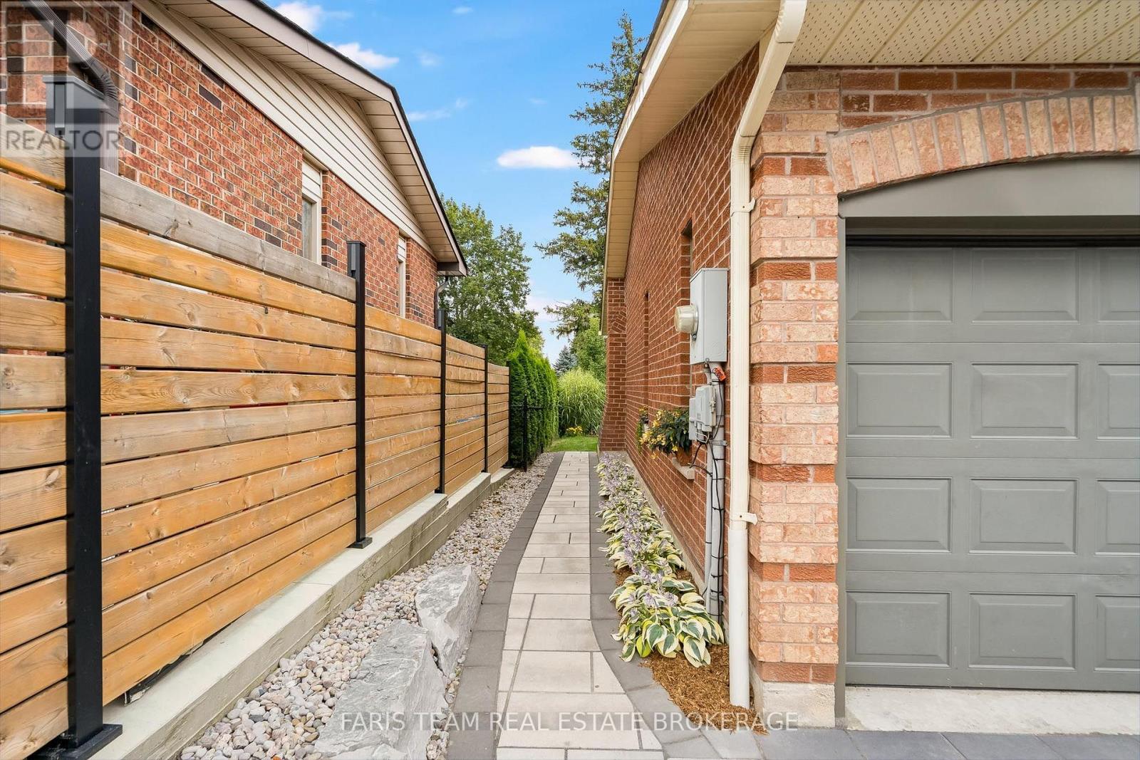 13 Kidd's Lane, Innisfil (Cookstown), Ontario  L0L 1L0 - Photo 43 - N13707420