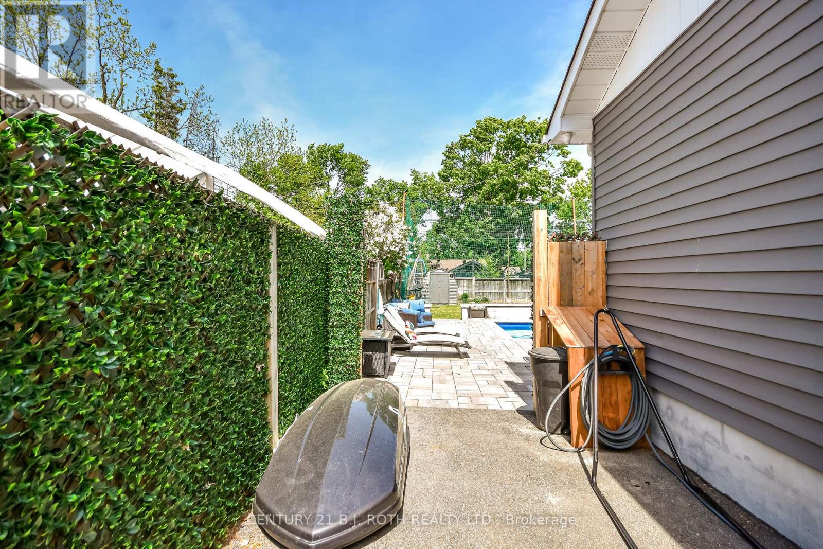 7 Wesley Street, Barrie, Ontario L4N 2A4 - Photo 39 - S13707316