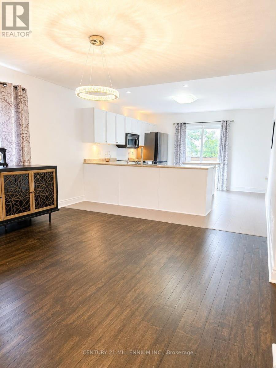 89 Masters Drive, Barrie, Ontario  L4M 6W8 - Photo 8 - S13706766