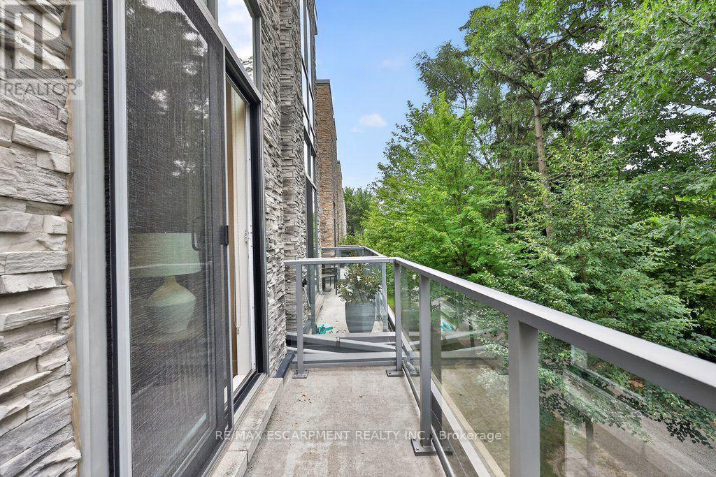 21 Godfreys Lane, Mississauga, Ontario  L5H 2T1 - Photo 17 - W13707246